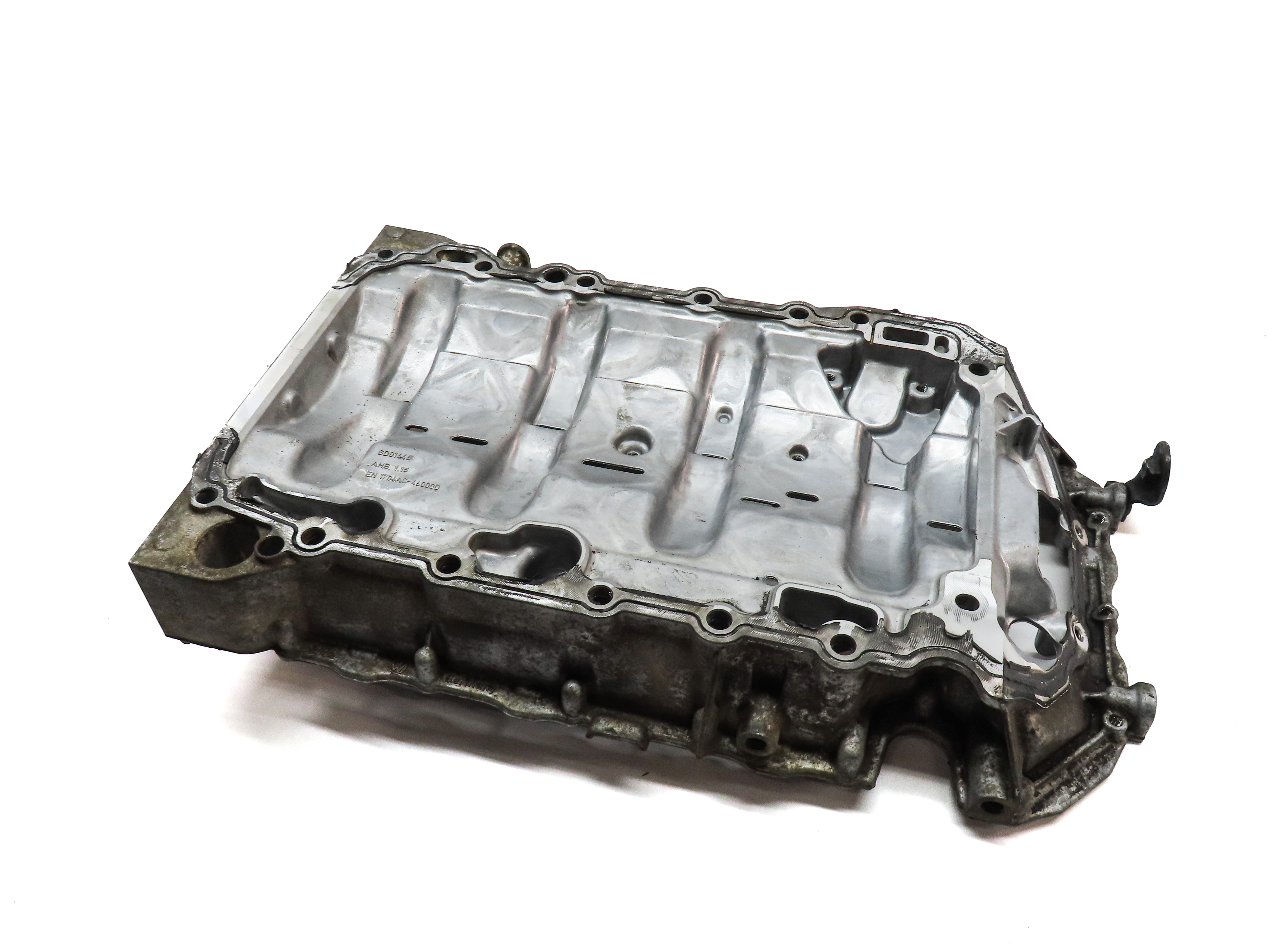 2009-2018 VW EOS TIGUAN AUDI Q3 (8U) 2.0L TURBO ENGINE UPPER OIL PAN CRADLE — exact item pictured